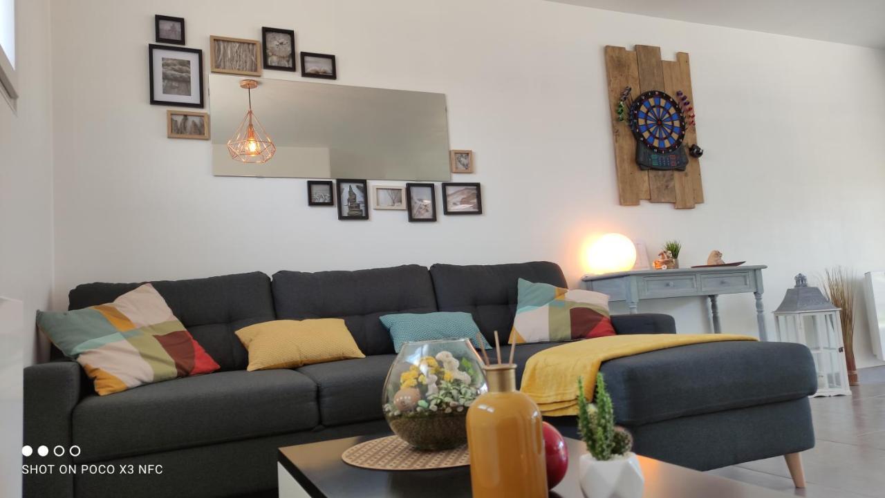 La pause au cub, maison cubique tout confort Hinges Extérieur photo