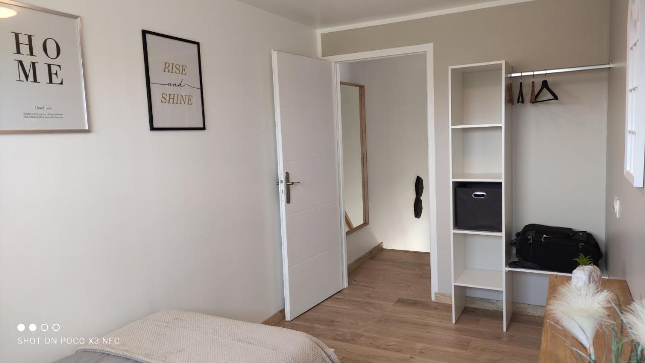 La pause au cub, maison cubique tout confort Hinges Extérieur photo